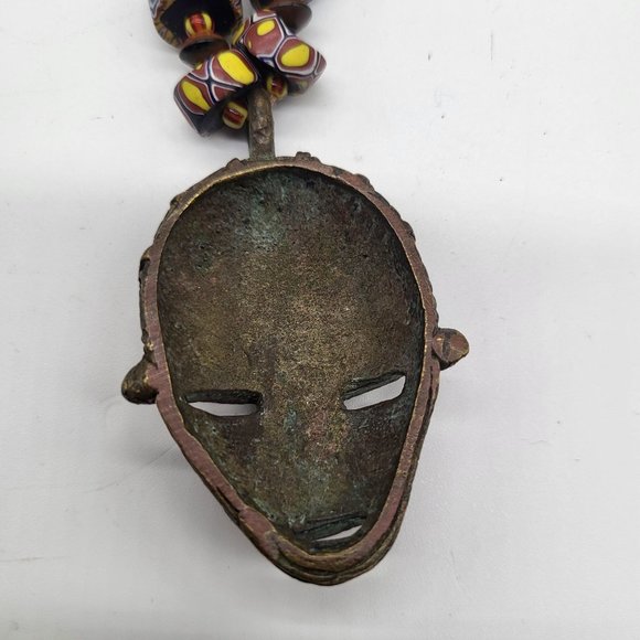 VTG Signed VOGUE African Mask Painted Beaded Pendant Necklace RARE - Picture 6 of 11